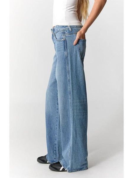 Get 70% Off On The Flattering Jean™ Only Today 💕